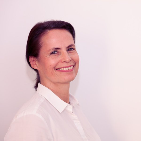 Dr. med. Angela Faas